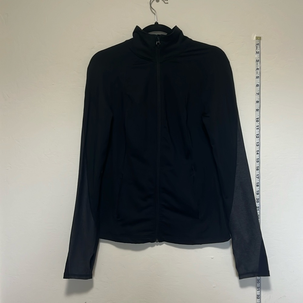ZELLA color block black & grey sport zip athletic jacket w/ pockets, thumb holes